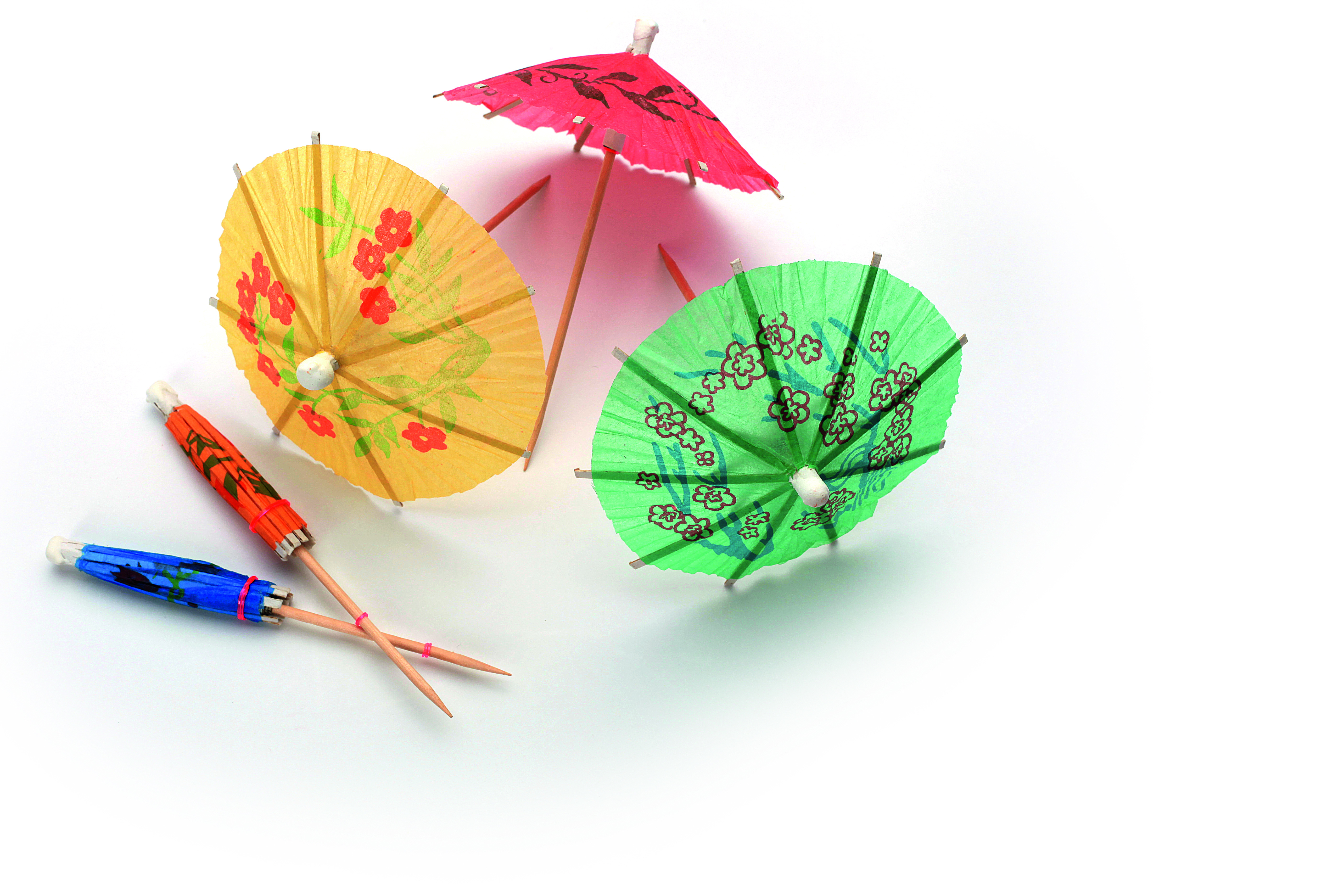 47307 Parasol assorti 8cm. 1x150 st